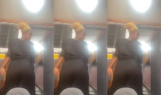 lareinedespauvres의 방송 - 2026년 2월 22일 오후 1:11