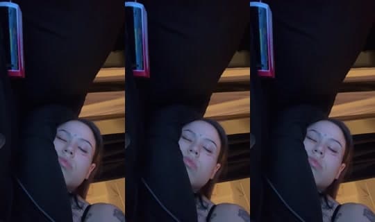 Live de Marleegonewild - 10 de abr. de 2026, 7:09