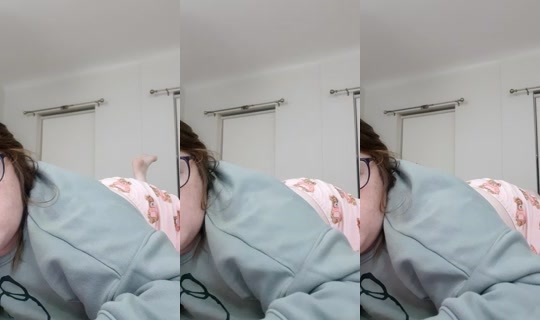 emilyjane33 Recorded on Feb 25, 2026, 9:21 PM